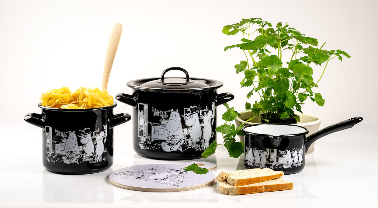 Moomin by Muurla Cookware. In the Kitchen and Bon Appétit