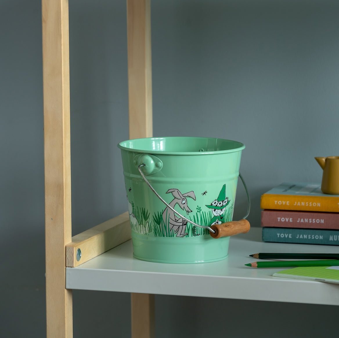 Moomin by Muurla Bucket in Galvanised Steel 2L    Green colourway. Boys Design