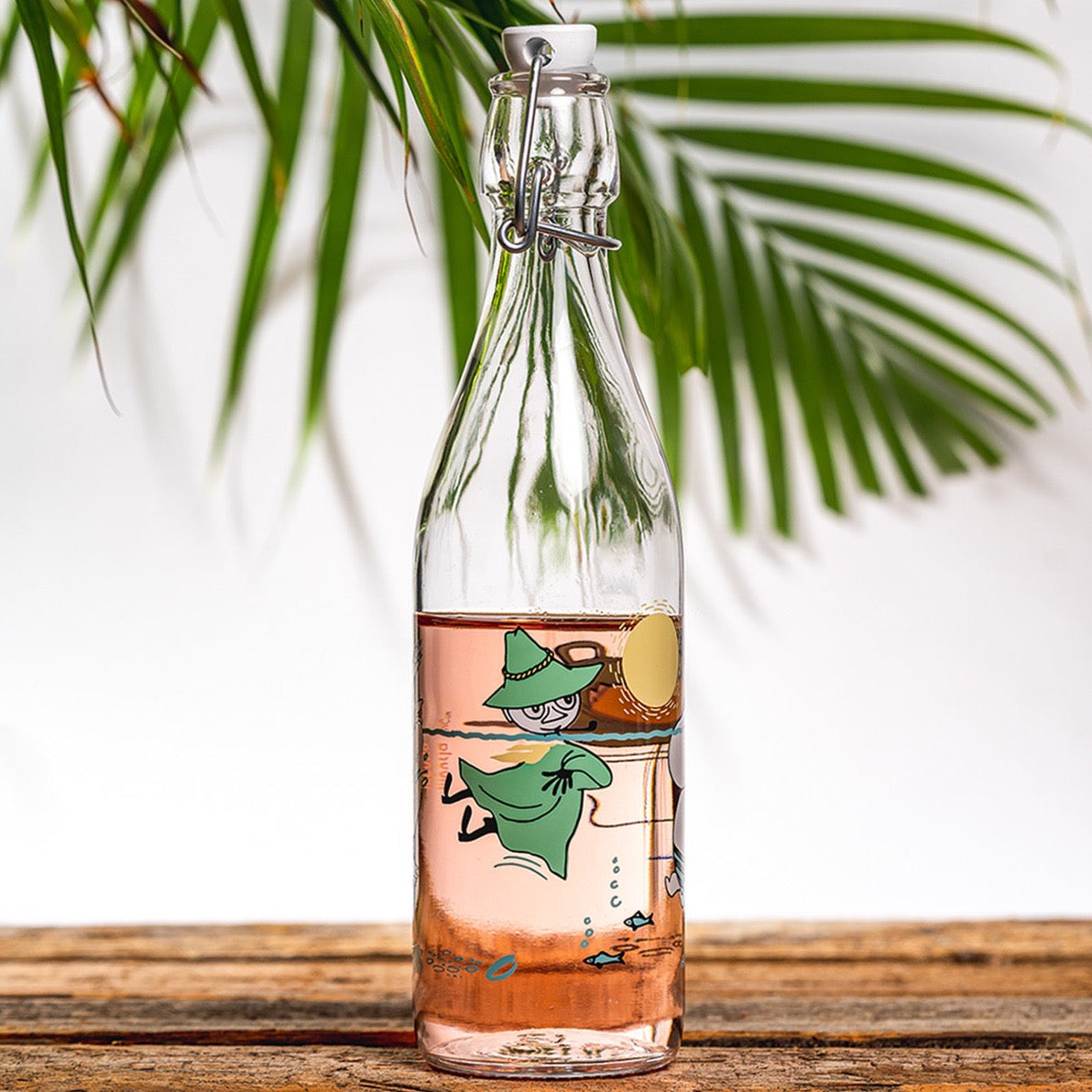 MUURLA | Moomin | Glass Bottle with clamp stopper | Fun In The Water | 0.5L