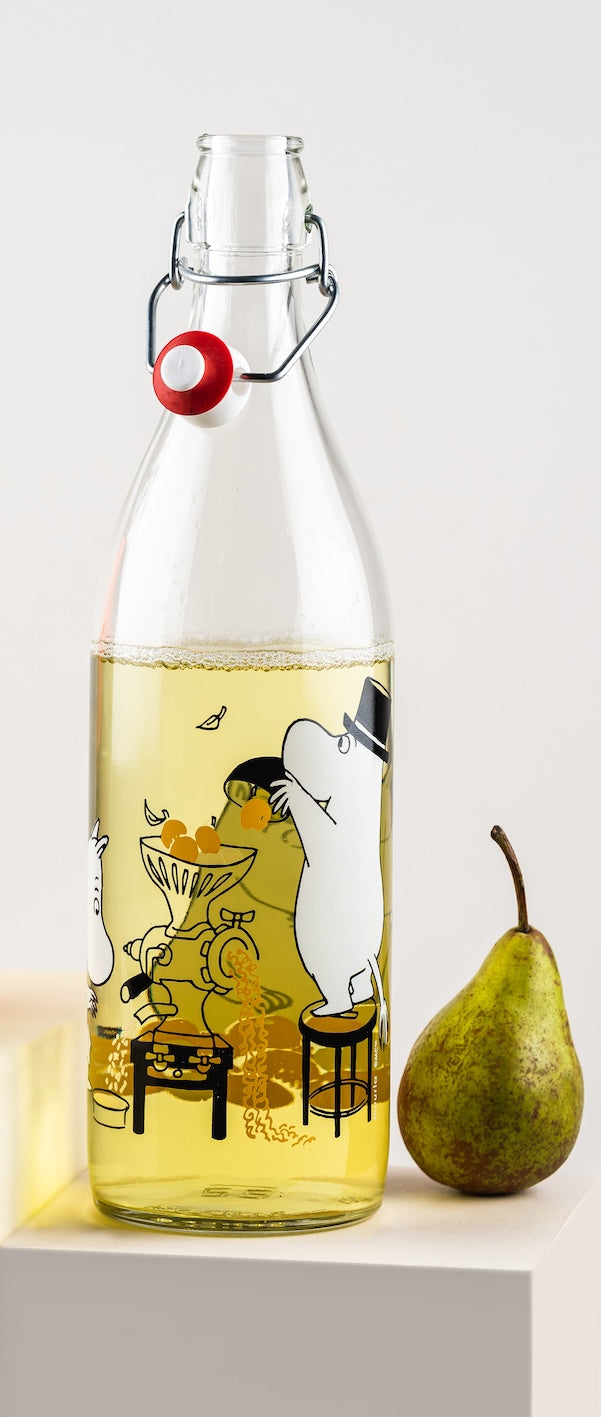 MOOMIN | Glass Bottle with clamp stopper | Fruits | 1 L