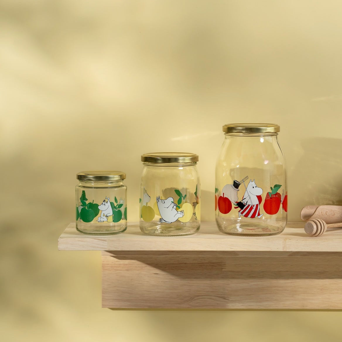 MOOMIN | Glass Kitchen Jar With Screw Top Lid  | Joyful Apples | 0.3L