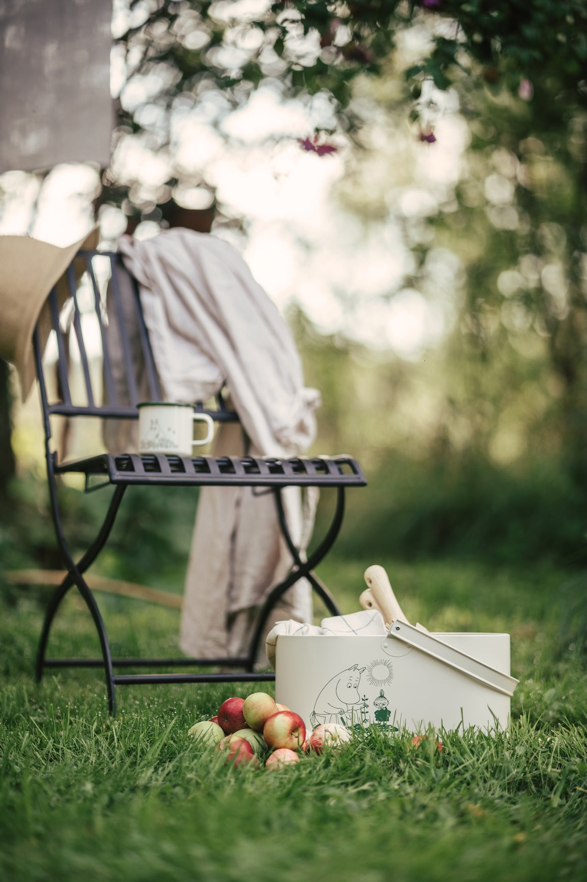 MOOMIN | Tin Gardening Caddy | Gardenia