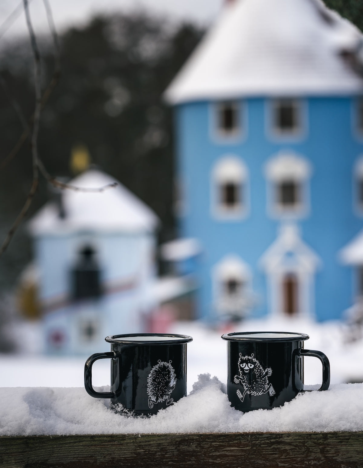 MOOMIN | Enamel Mug | Stinky, Black | 0.37L