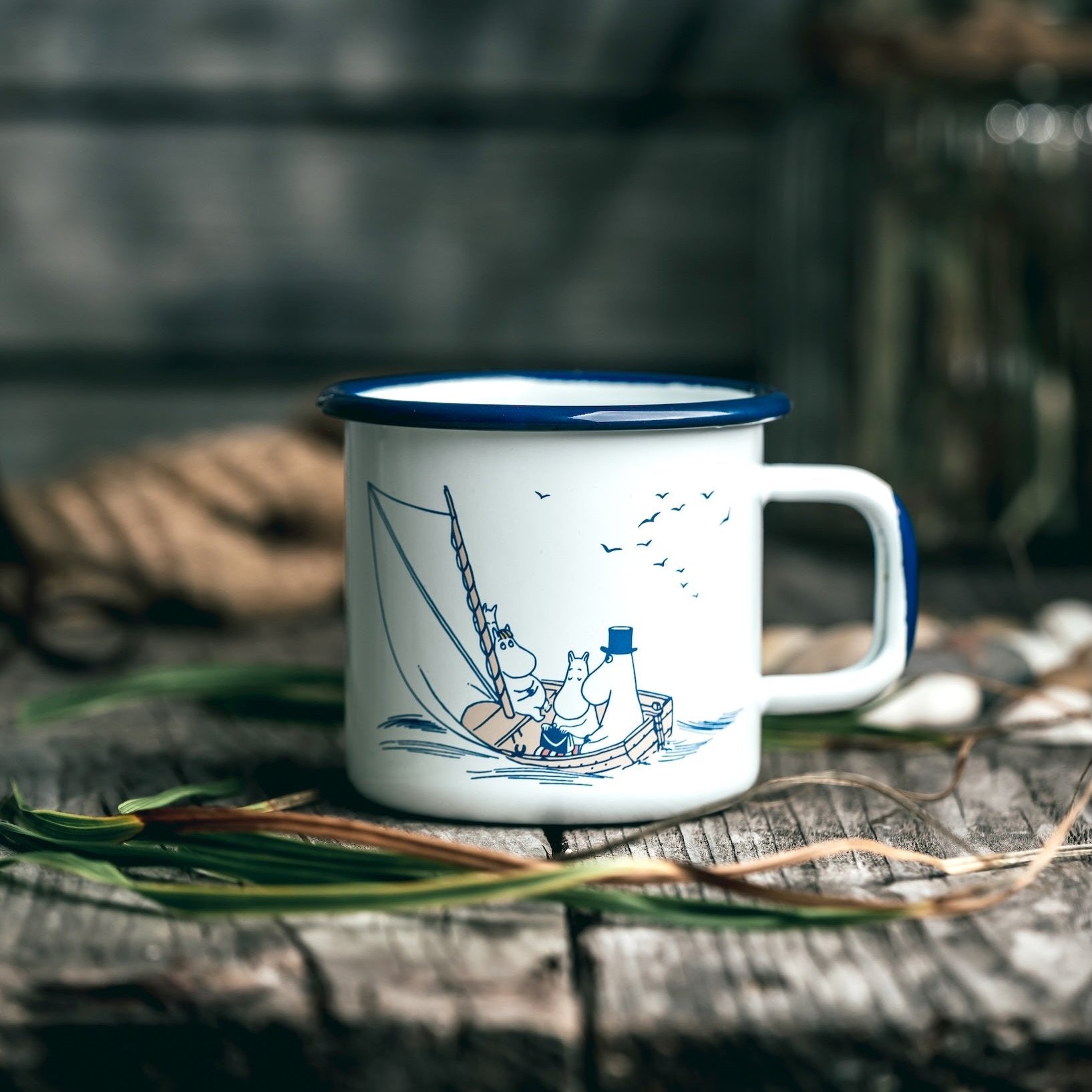 Muurla Sailors Enamel Mug 0.37L. Blue Moomin design against a white background.