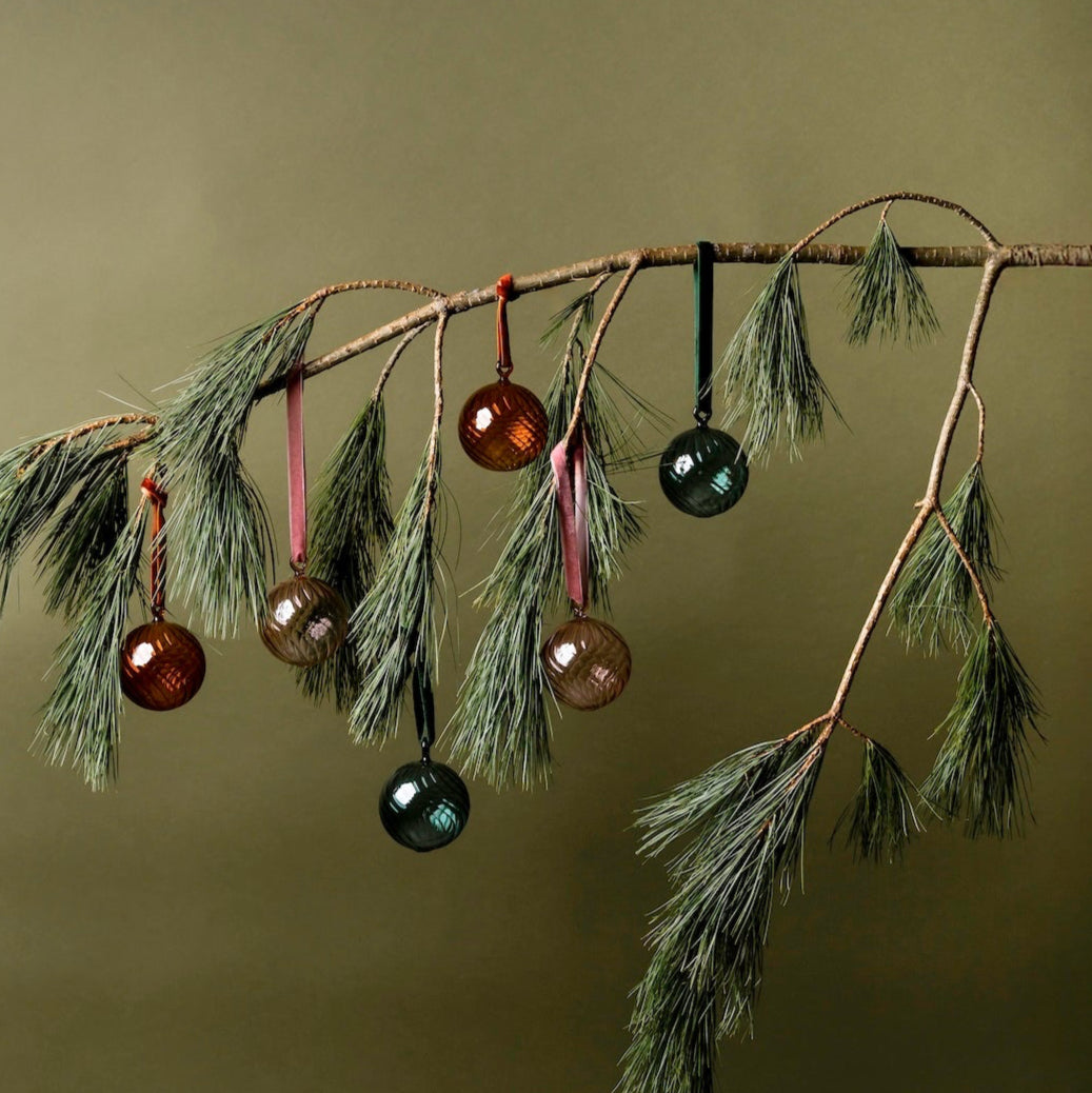 MUURLA | Glass Bauble | 6cm Dia | Red