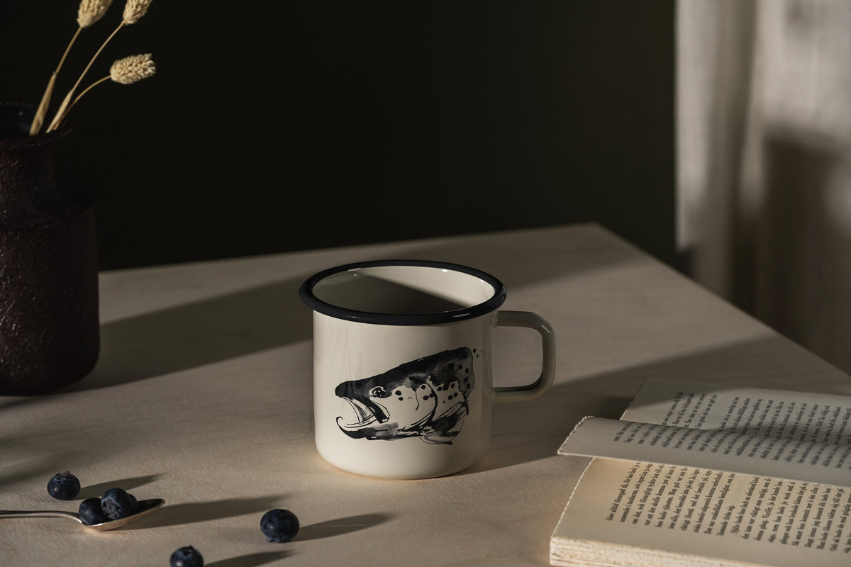 Muurla | Teemu Järvi, Fisherman&#39;s Enamel Mug, 0.55L, Pike and Trout