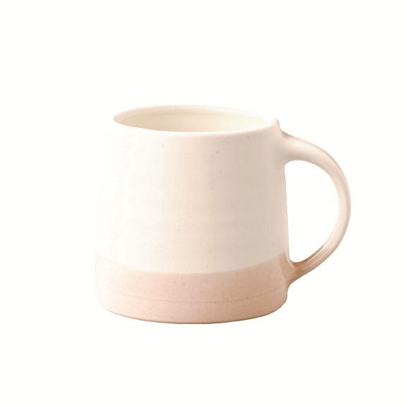 Kinto SCS-S03 Mug in White and Pink Beige with a capacity of 320ml.