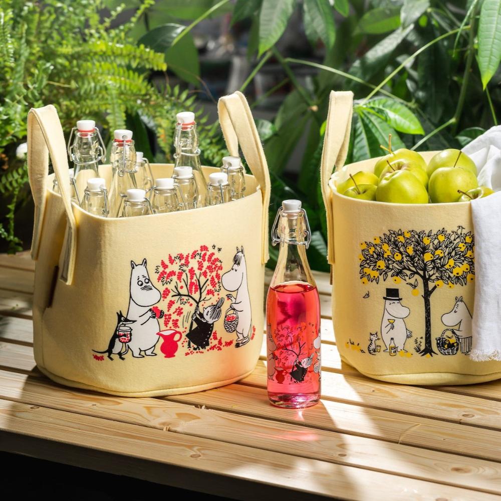 MUURLA | Storage Basket | Moomin - Berries | 17 Litres | Made from Recycled Plastic Bottles