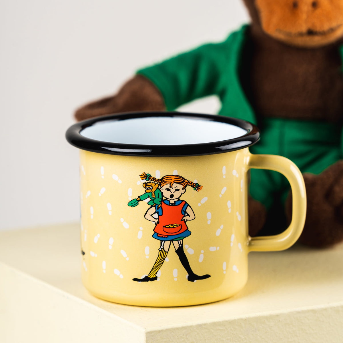 MUURLA | Pippi Longstocking | Enamel Mug | Footsteps | 2.5dl