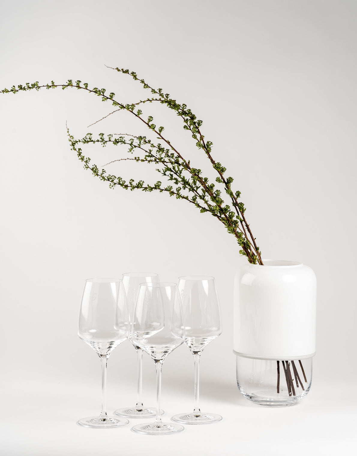 Muurla Design Capsule Vase in White
