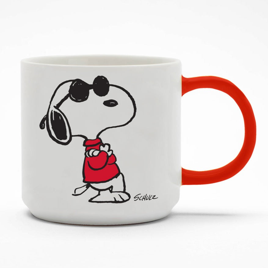 Peanuts Snoopy Stay Cool Mug with Snoopy in sunglasses